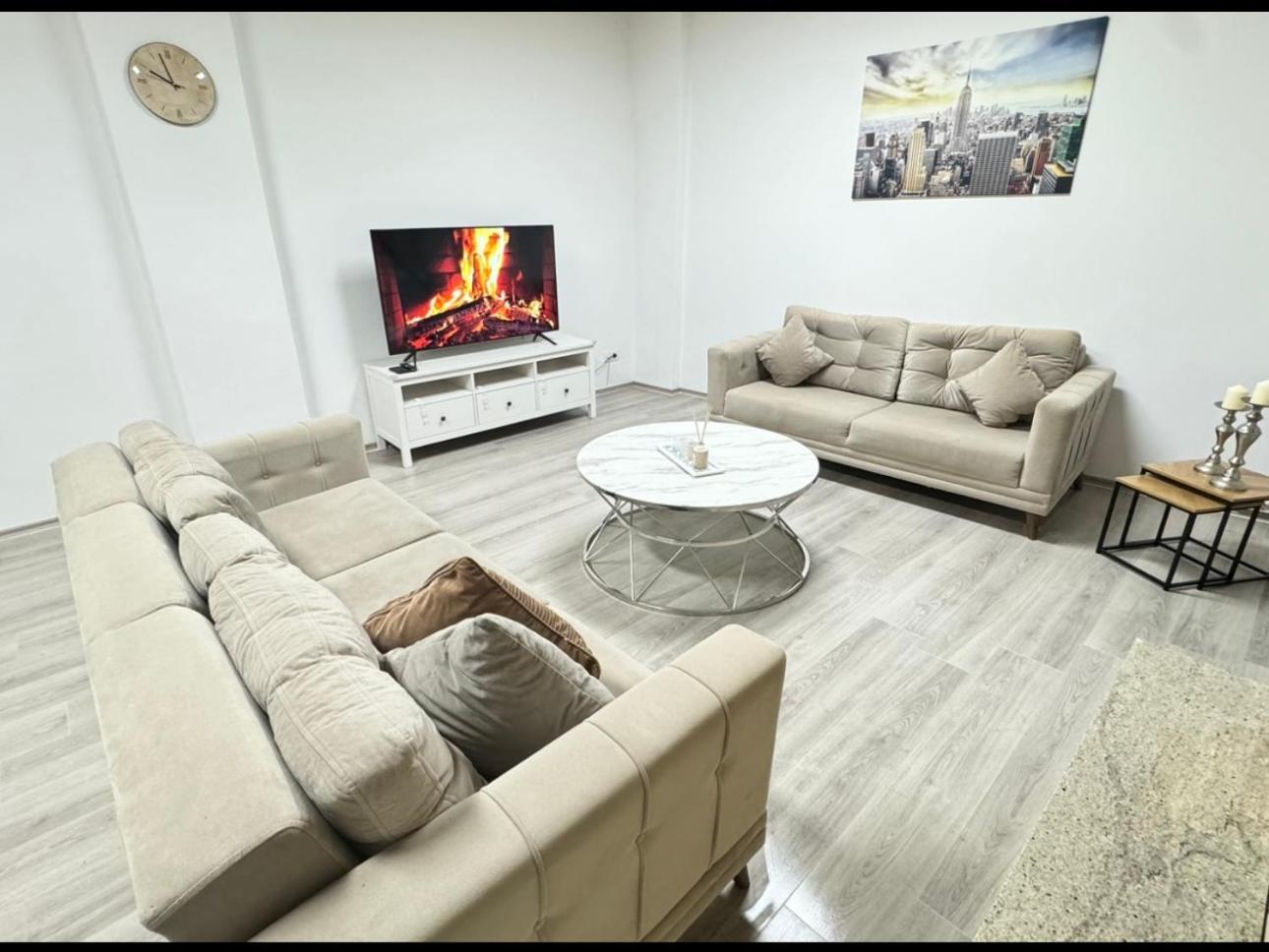 Stylish & Relaxing Modernes Apartment Mit Privatparkplatz Gelsenkirchen Exterior foto